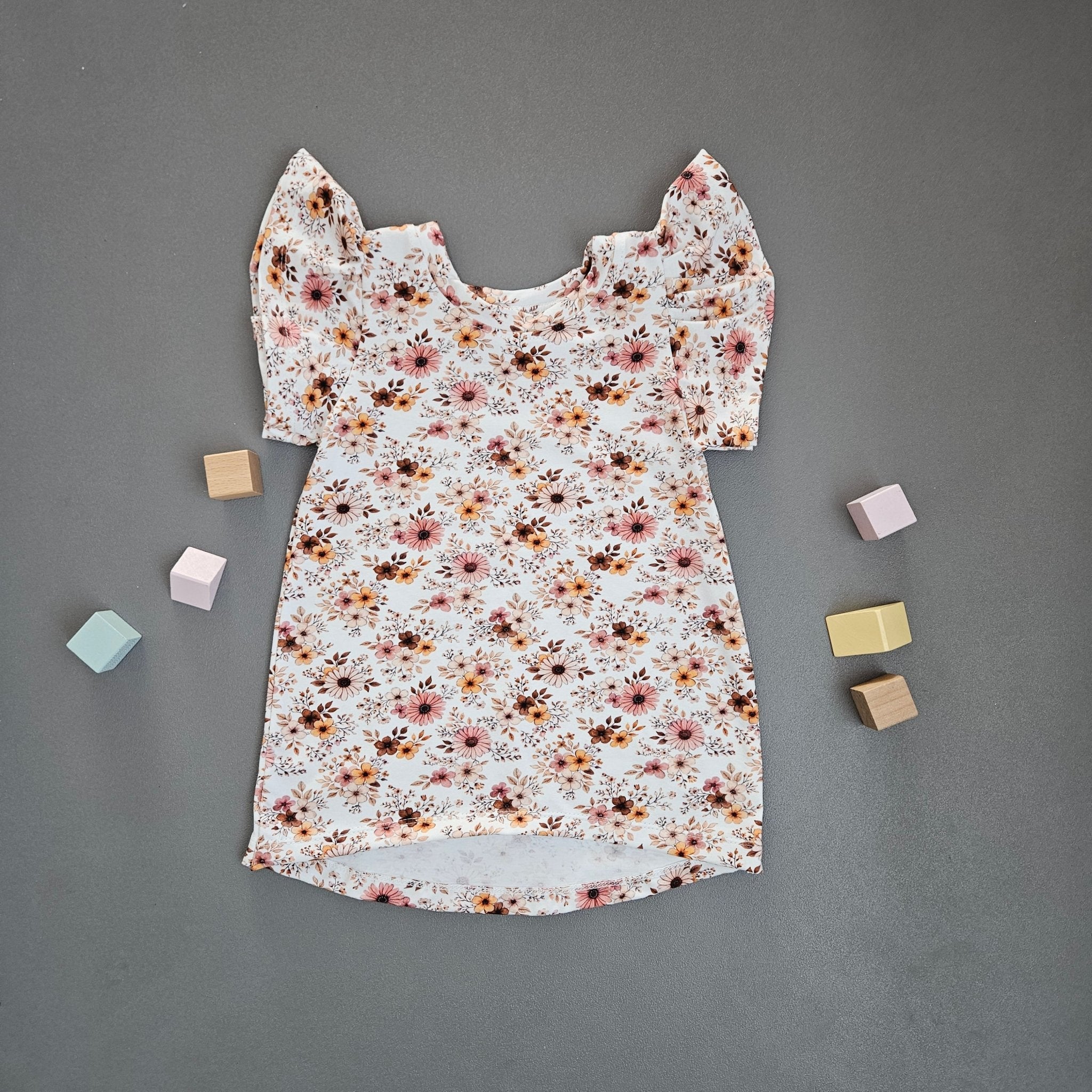 T-Shirt Gr.122 / Blumen - Kalie - Kids
