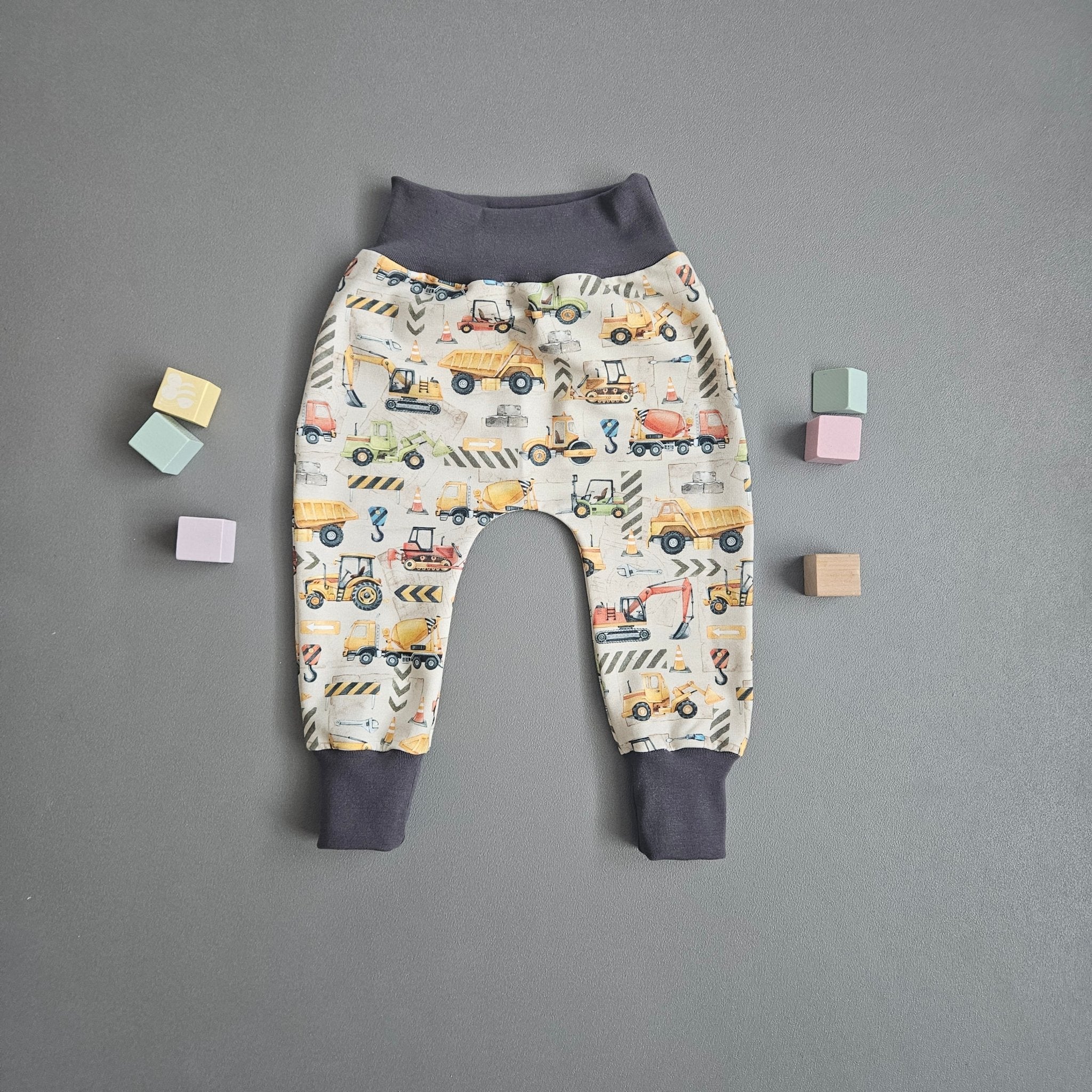 Pumphose Gr. 86 / Baustelle - Kalie - Kids