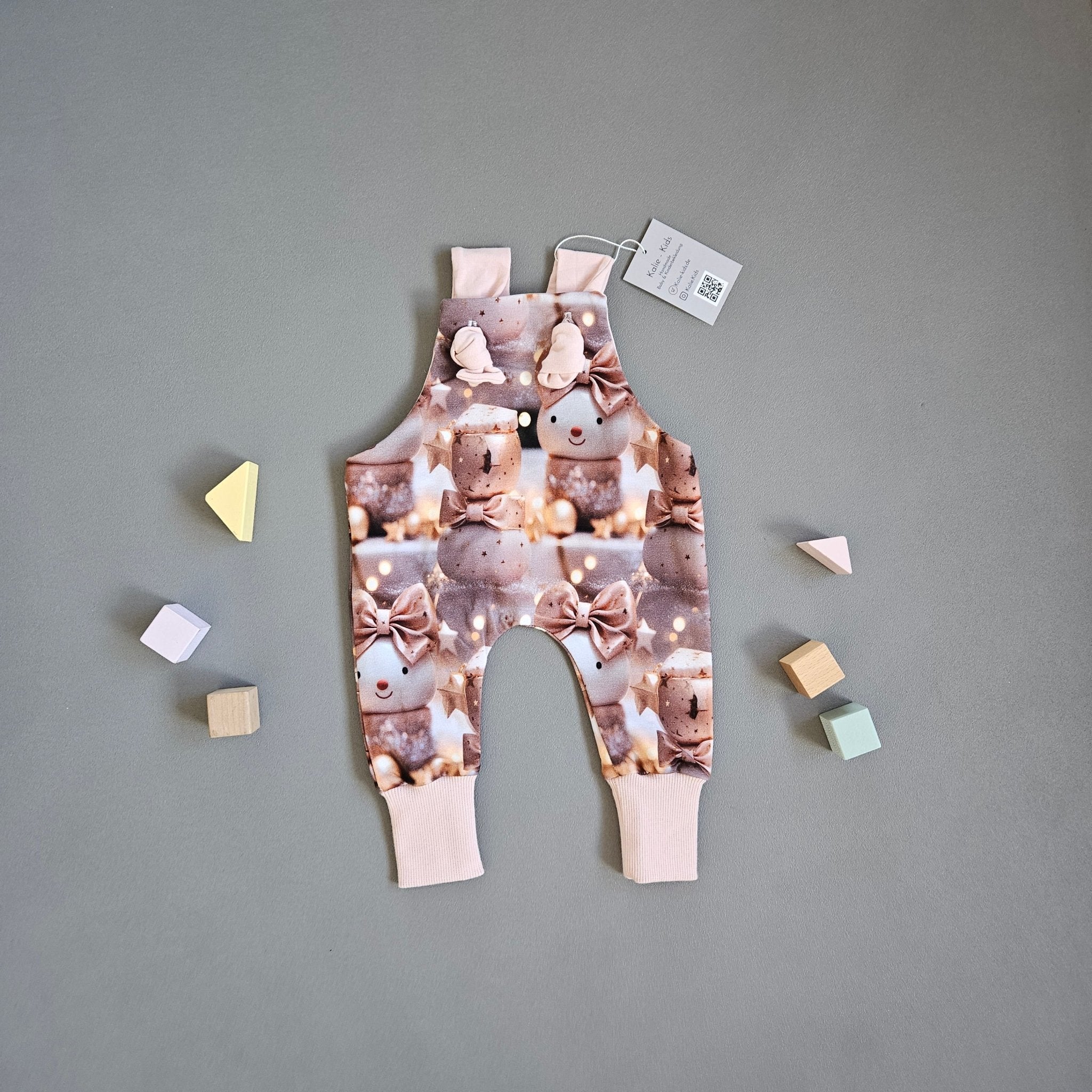 Latzhose Gr.56 / Winterkugeln - Kalie - Kids