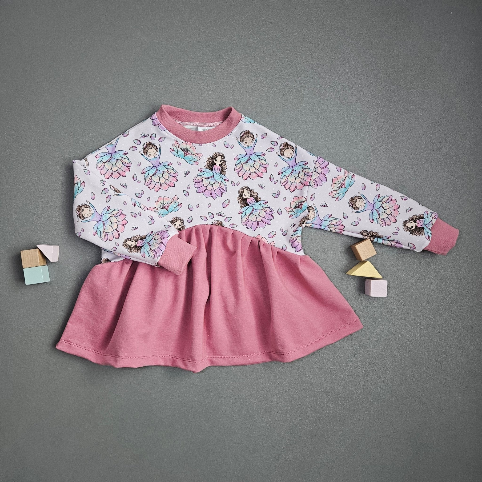 Flare mini Gr.122 / Blumen Mädchen - Kalie - Kids