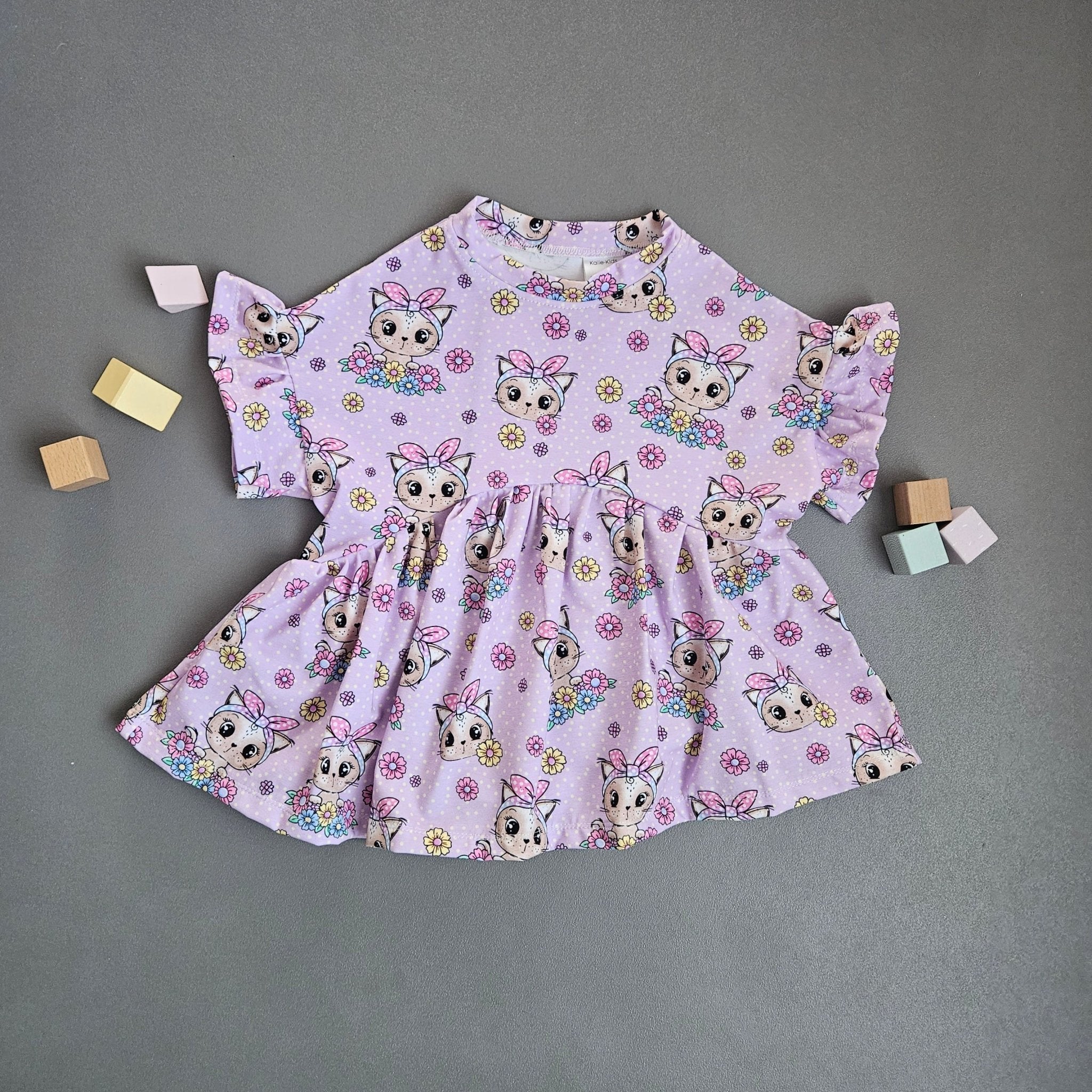 Rüschchenshirt Gr.122 / Kitty