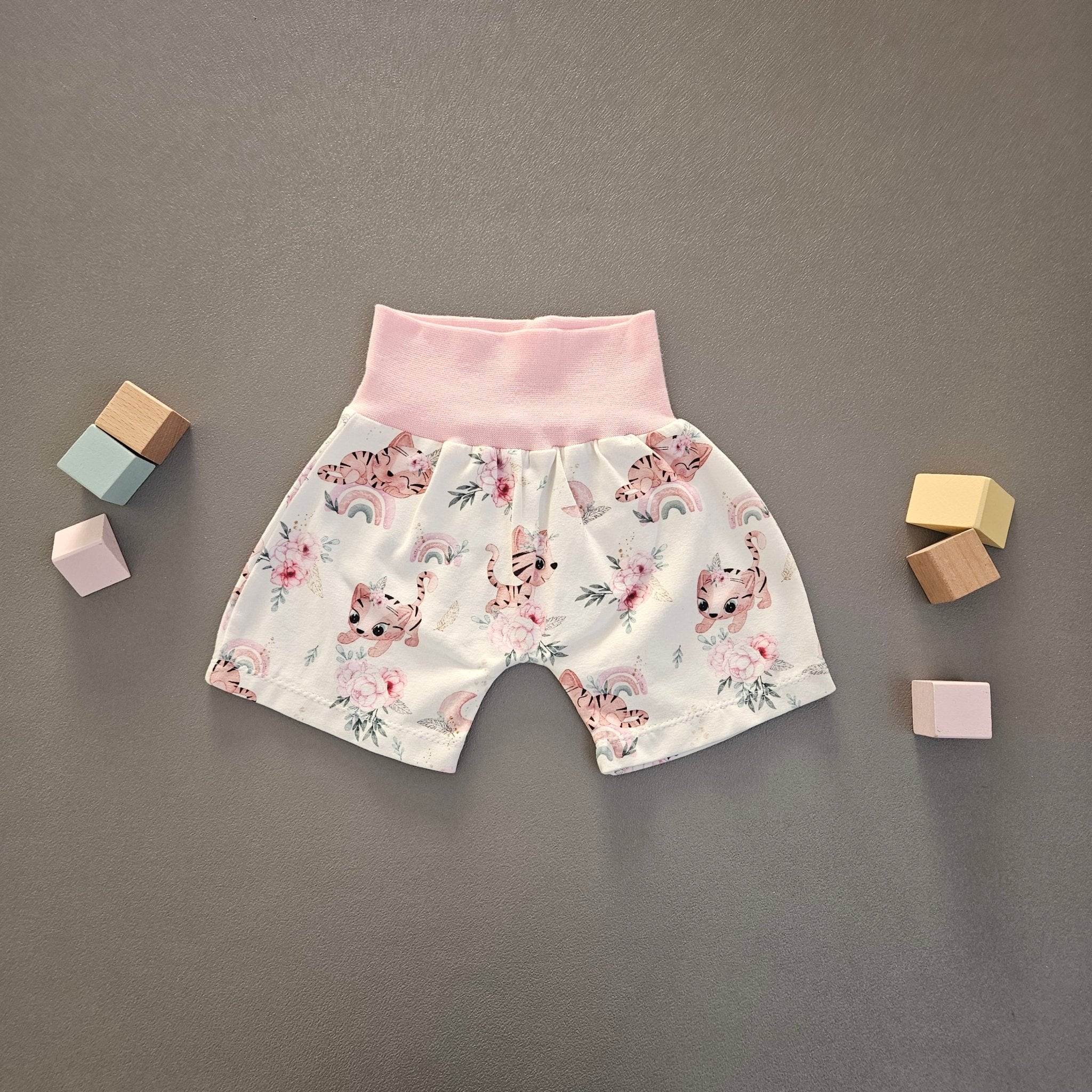 Shorts Gr.62 / Kätzchen - Kalie - Kids