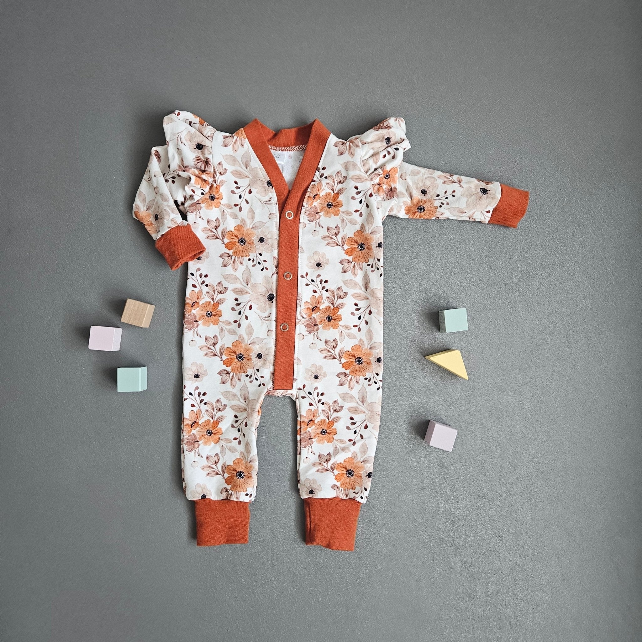 Kuschelanzug Gr.68 / Blumen Orange - Kalie - Kids