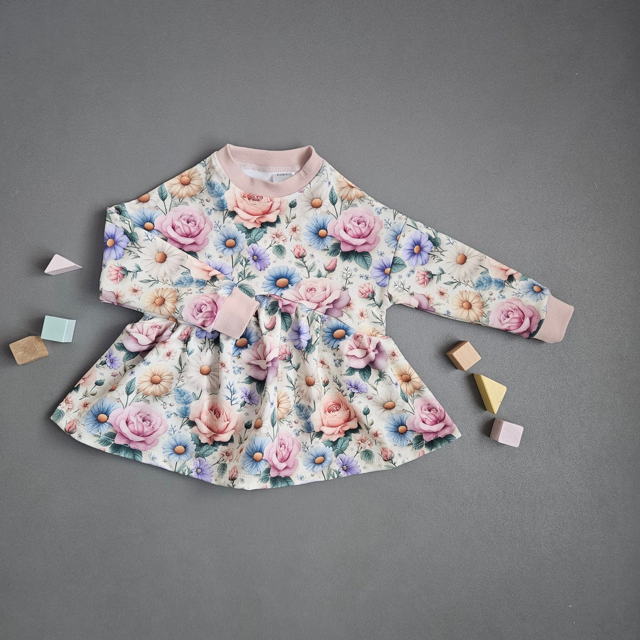 Flare mini Gr.98 / Blümchen - Kalie - Kids