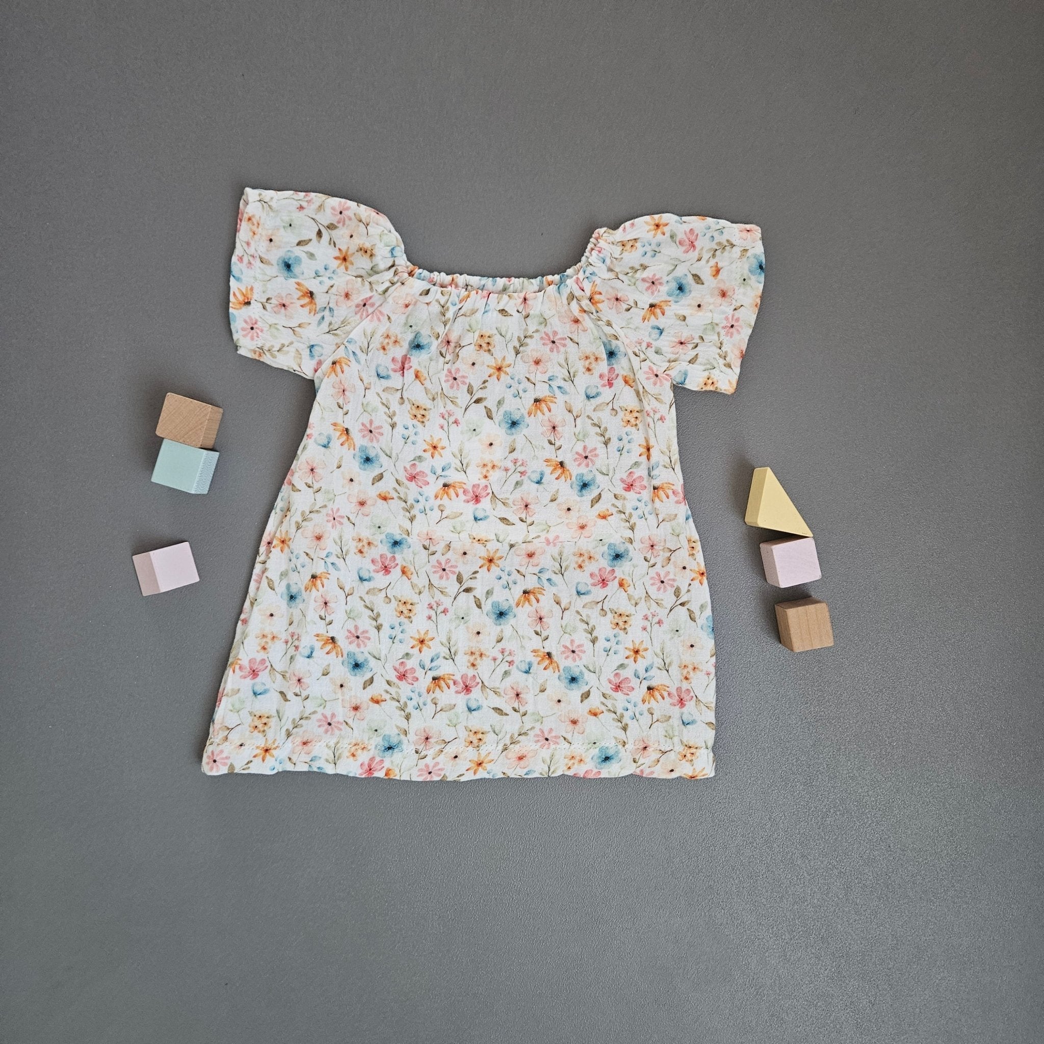 T-Shirt Gr.80 / Blümchen - Kalie - Kids