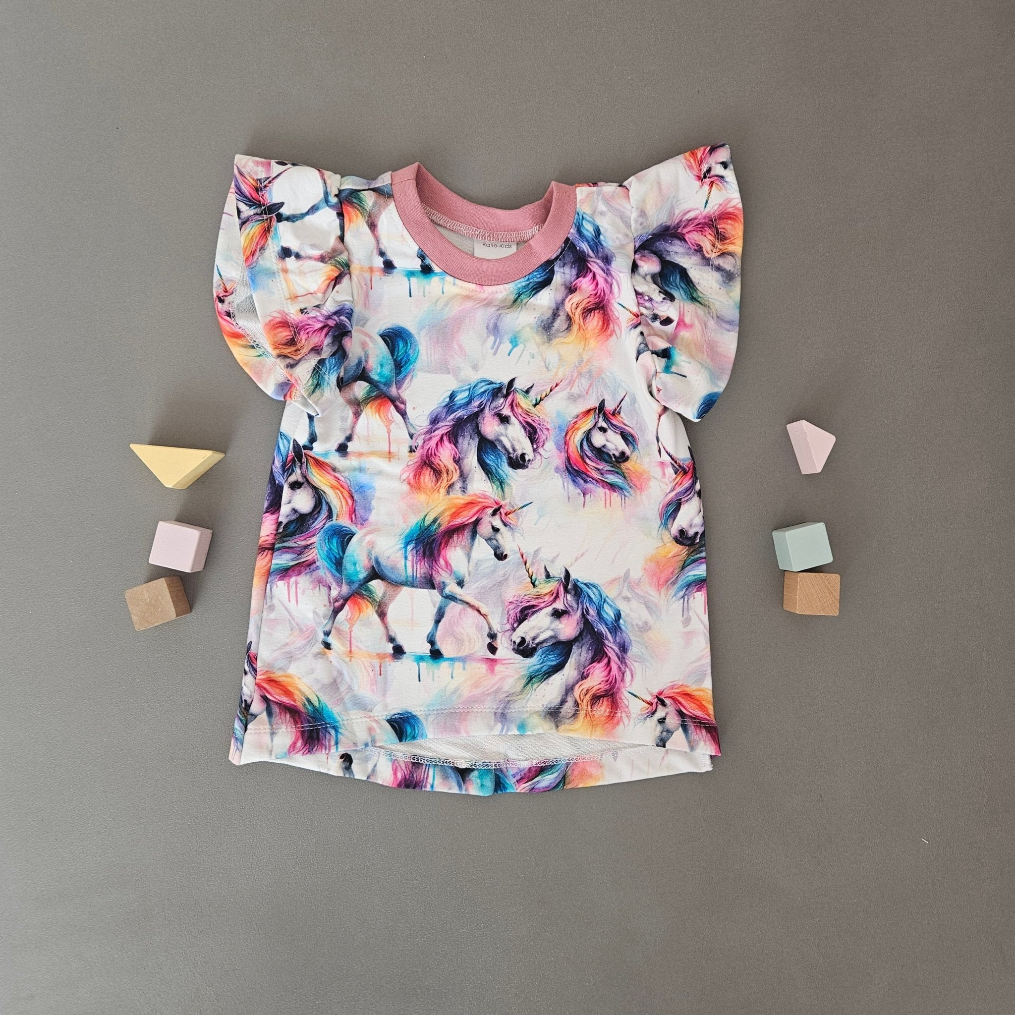 T-Shirt Gr.104 / Unicorn - Kalie - Kids