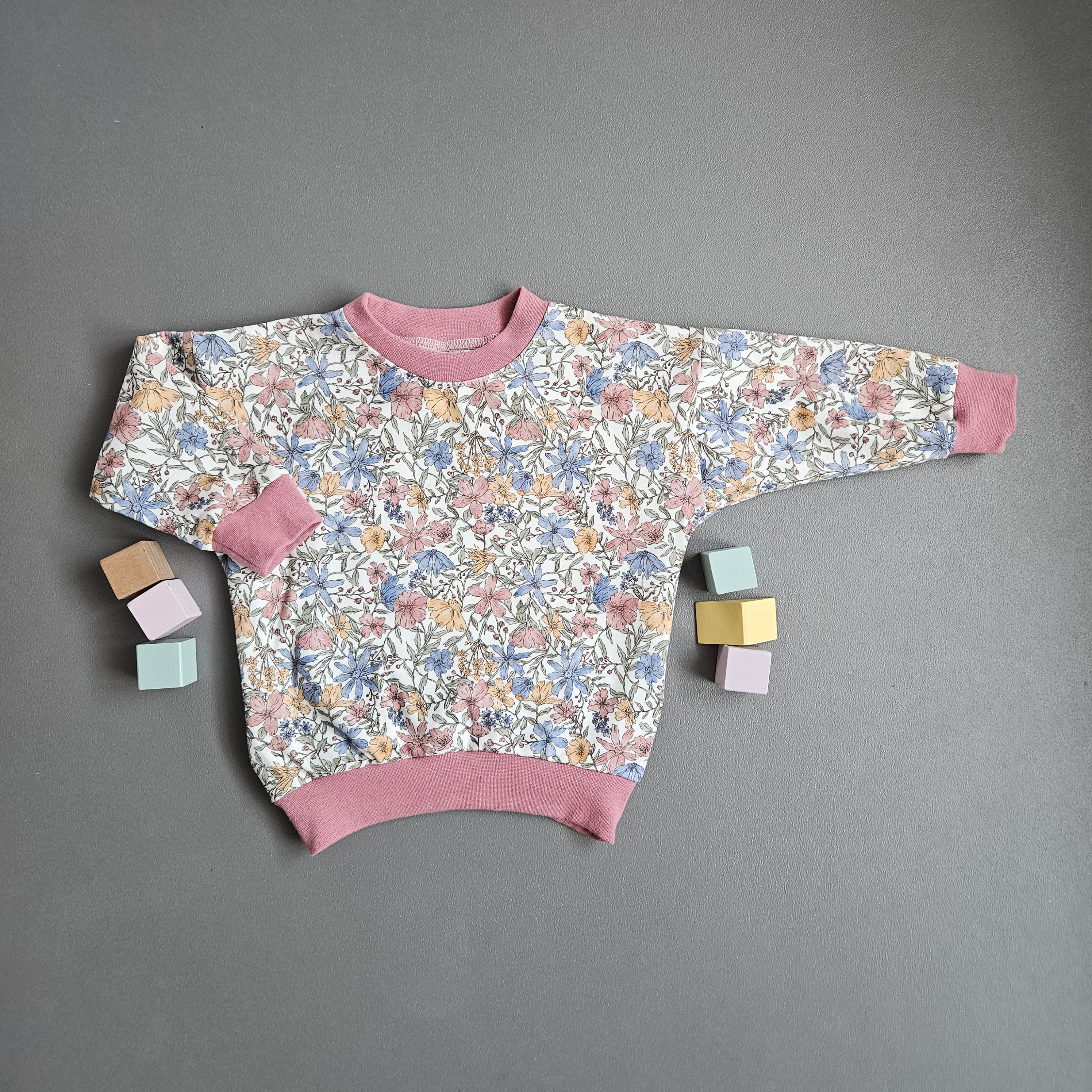 Pullover Gr.80 / Blümchen
