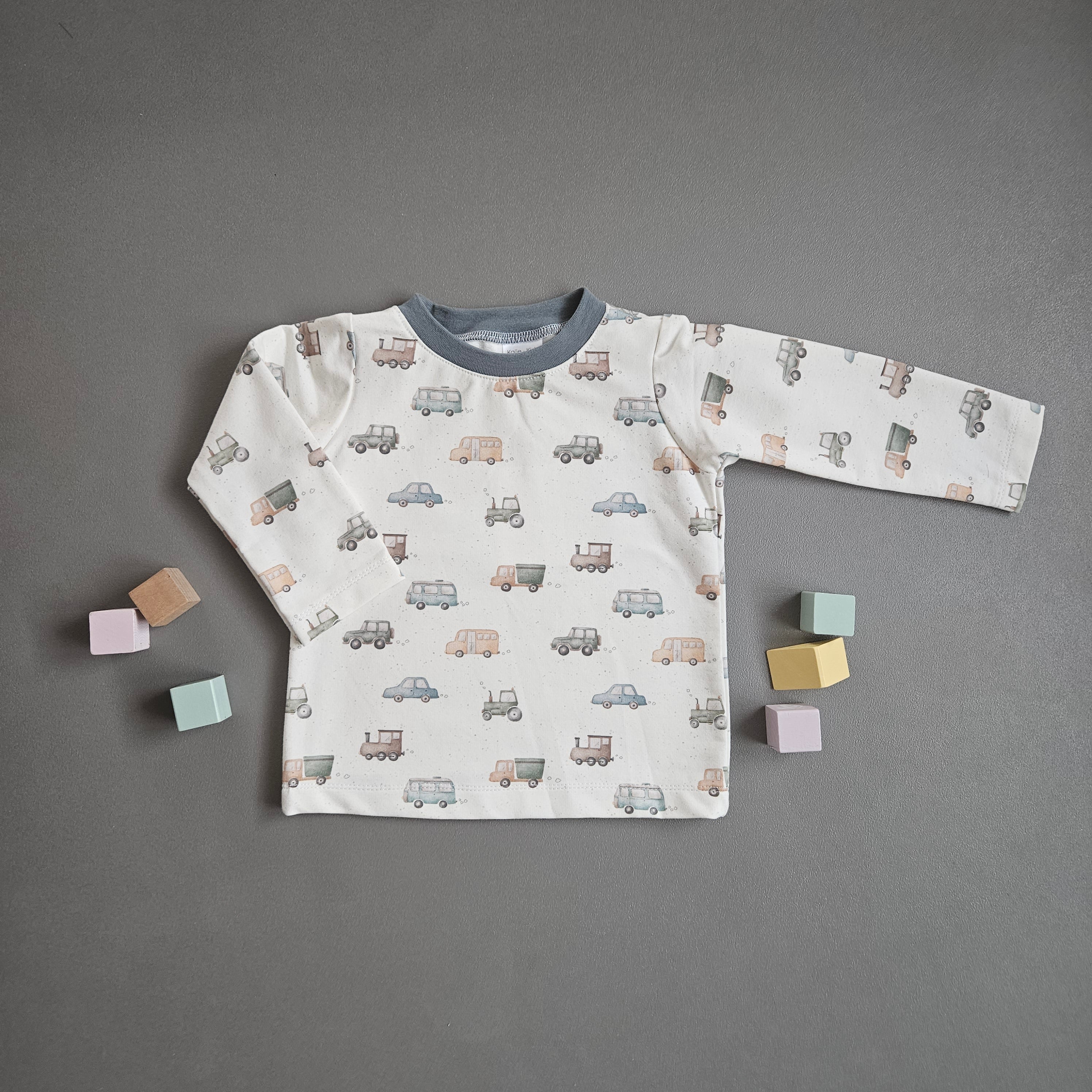 Langarmshirt Gr. 86 / Fahrzeuge