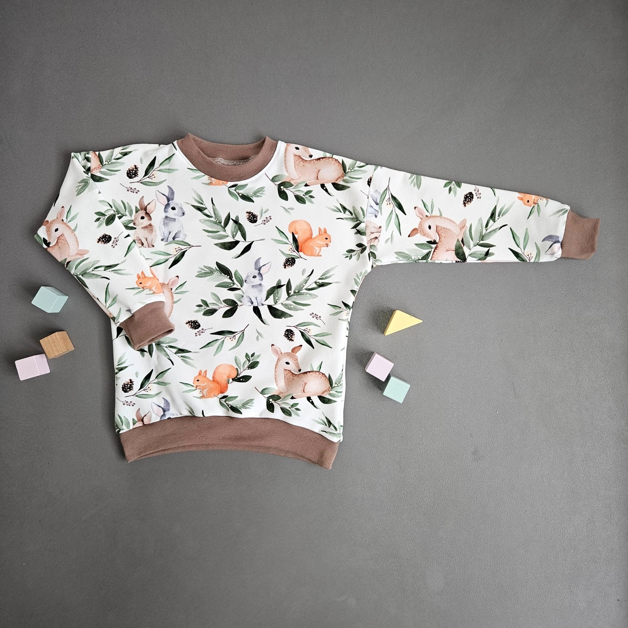 Pullover Gr.104 / Tiere im grünen - Kalie - Kids