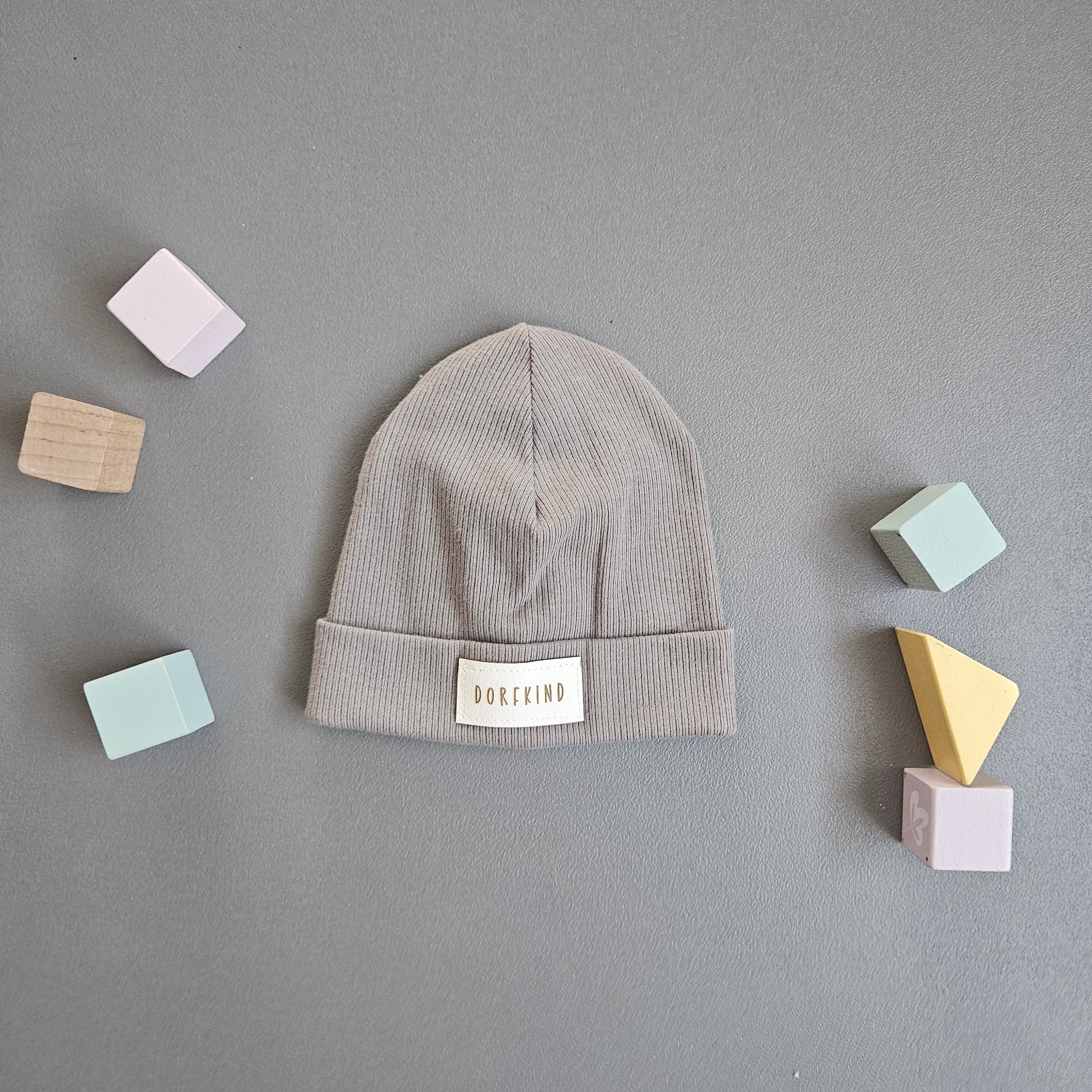 Beanie Ku. 40-44 cm / Dorfkind / grau