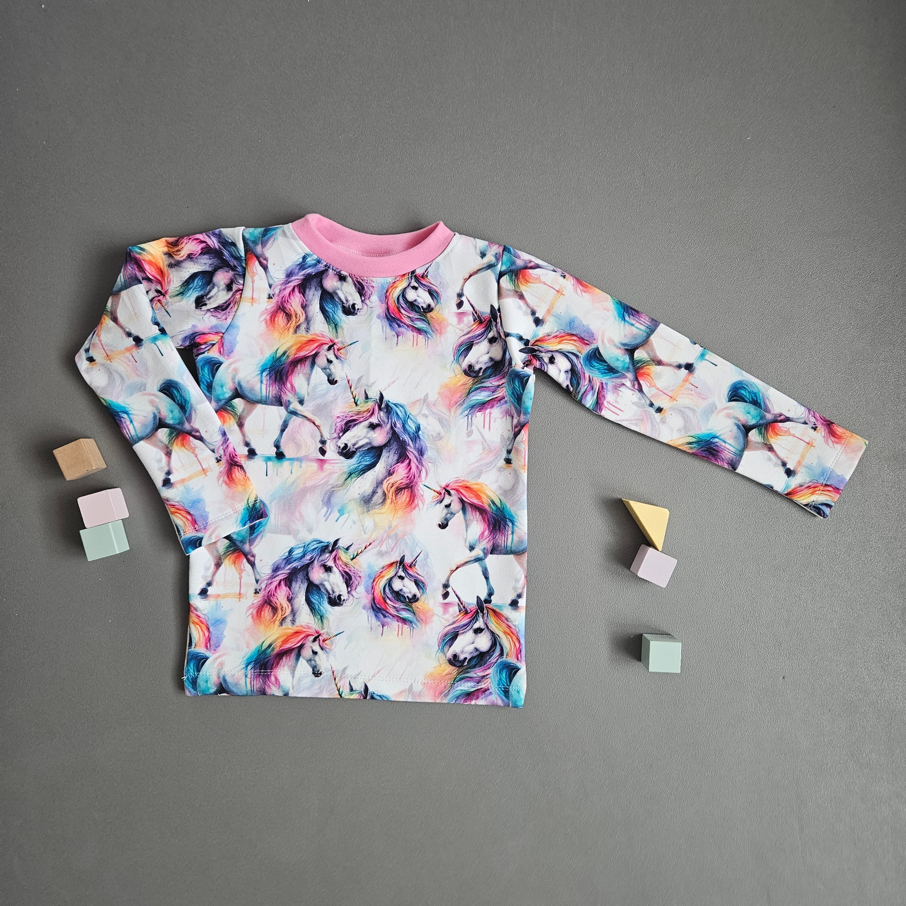 Langarmshirt Gr. 110 / Einhorn