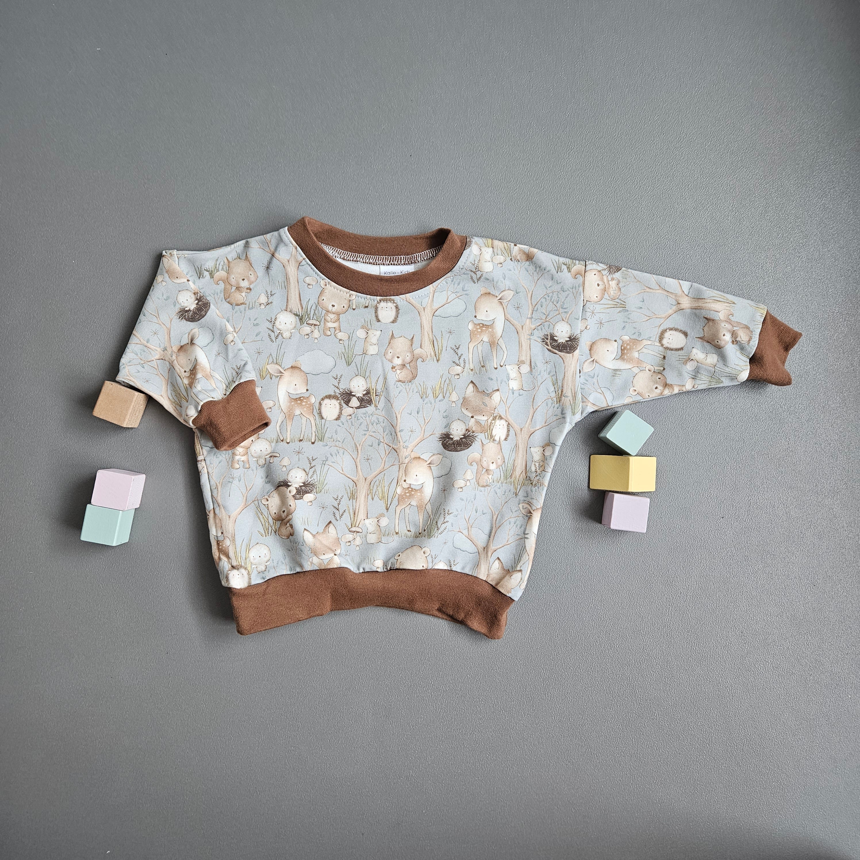 Pullover Gr.74 / Märchenwald