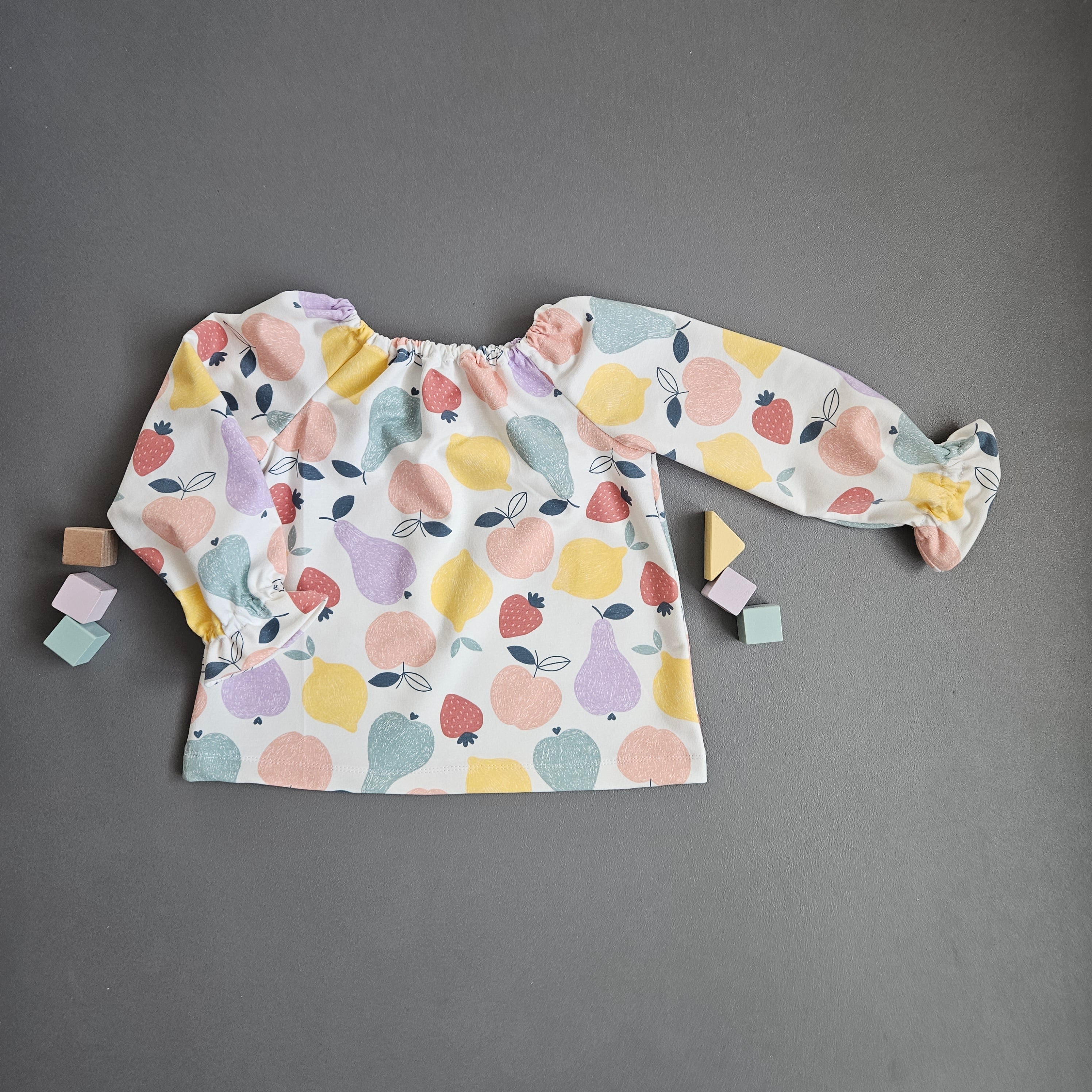 Bluse Gr.104 / Früchte