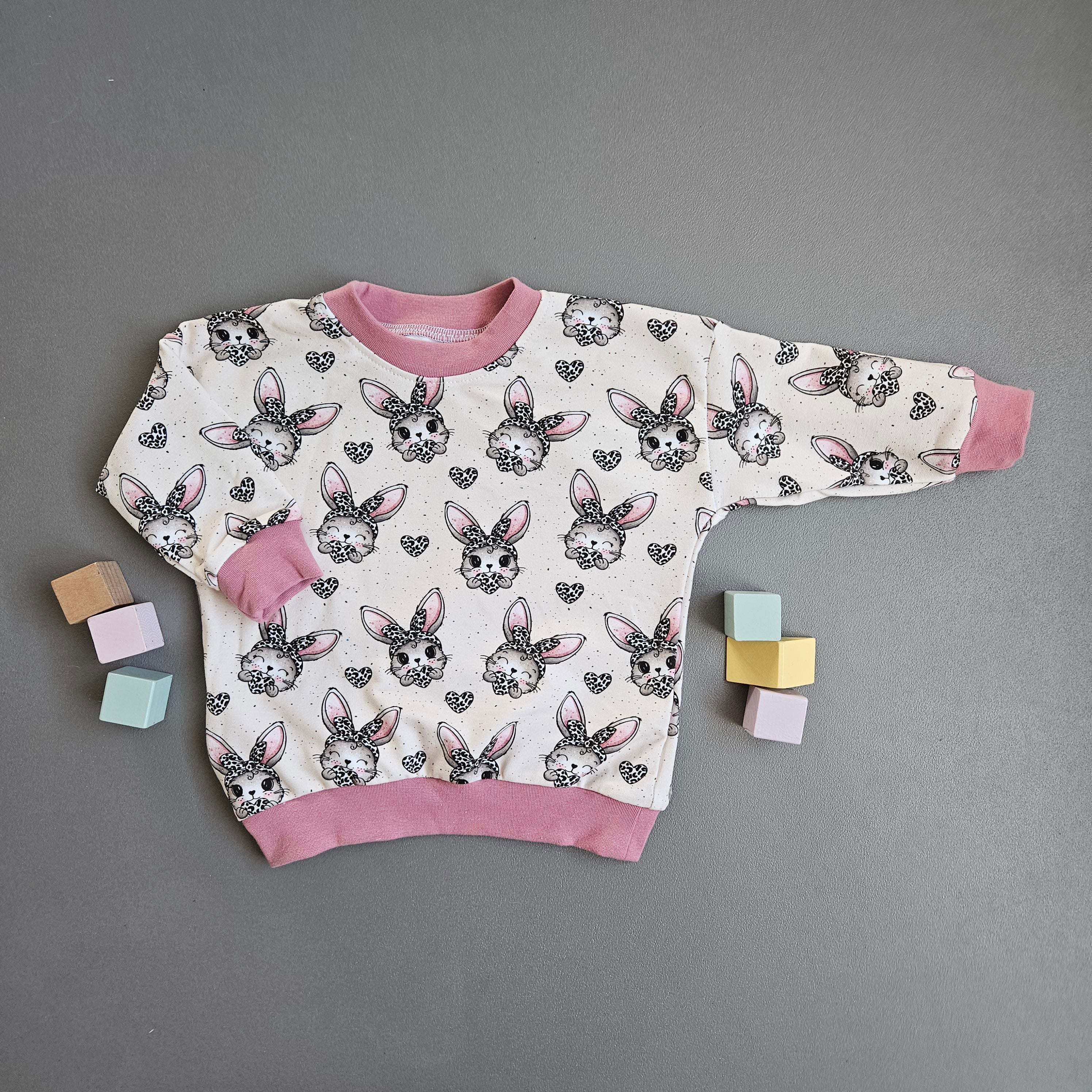 Pullover Gr.74 / Hässchen