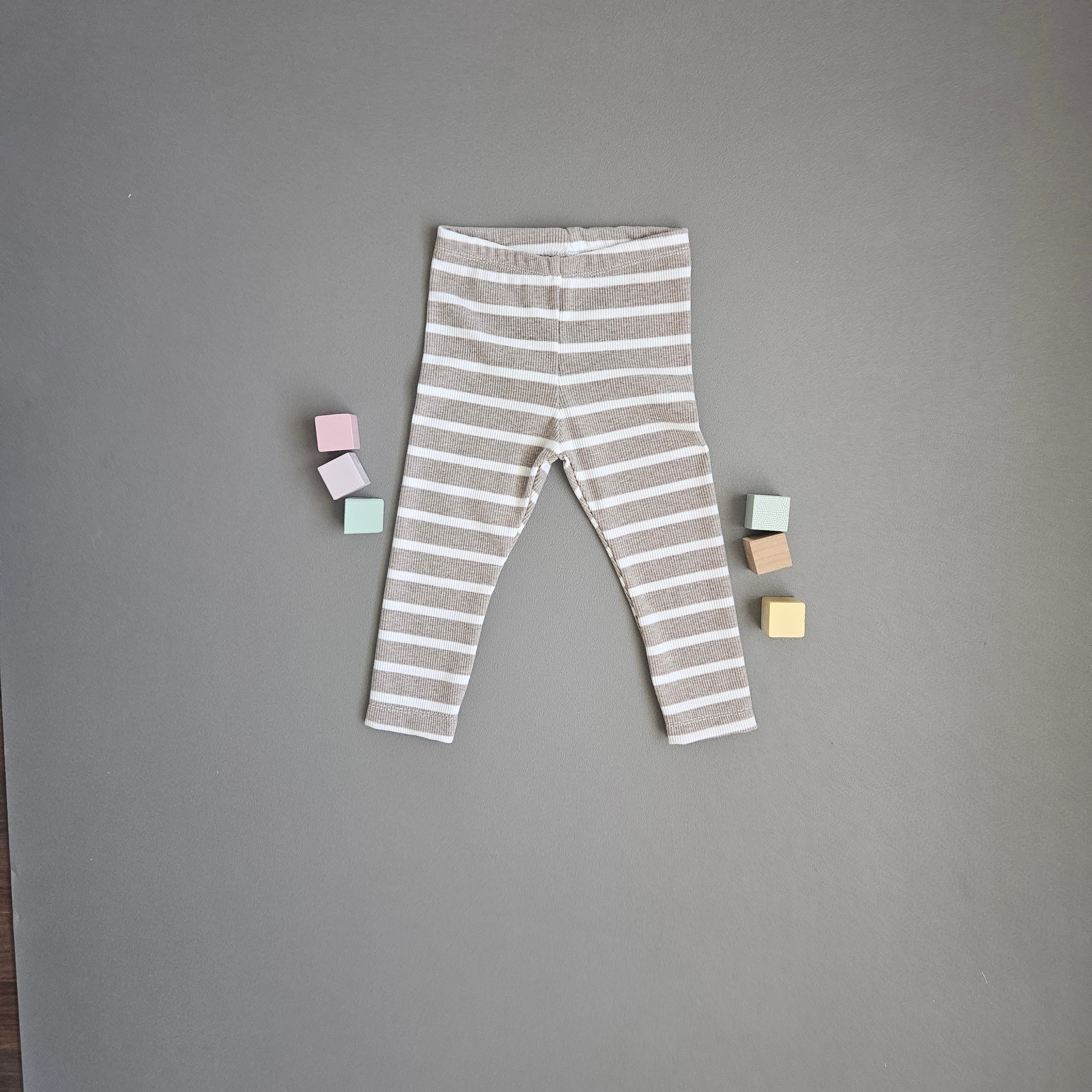Leggings Gr. 80 / beige/grau