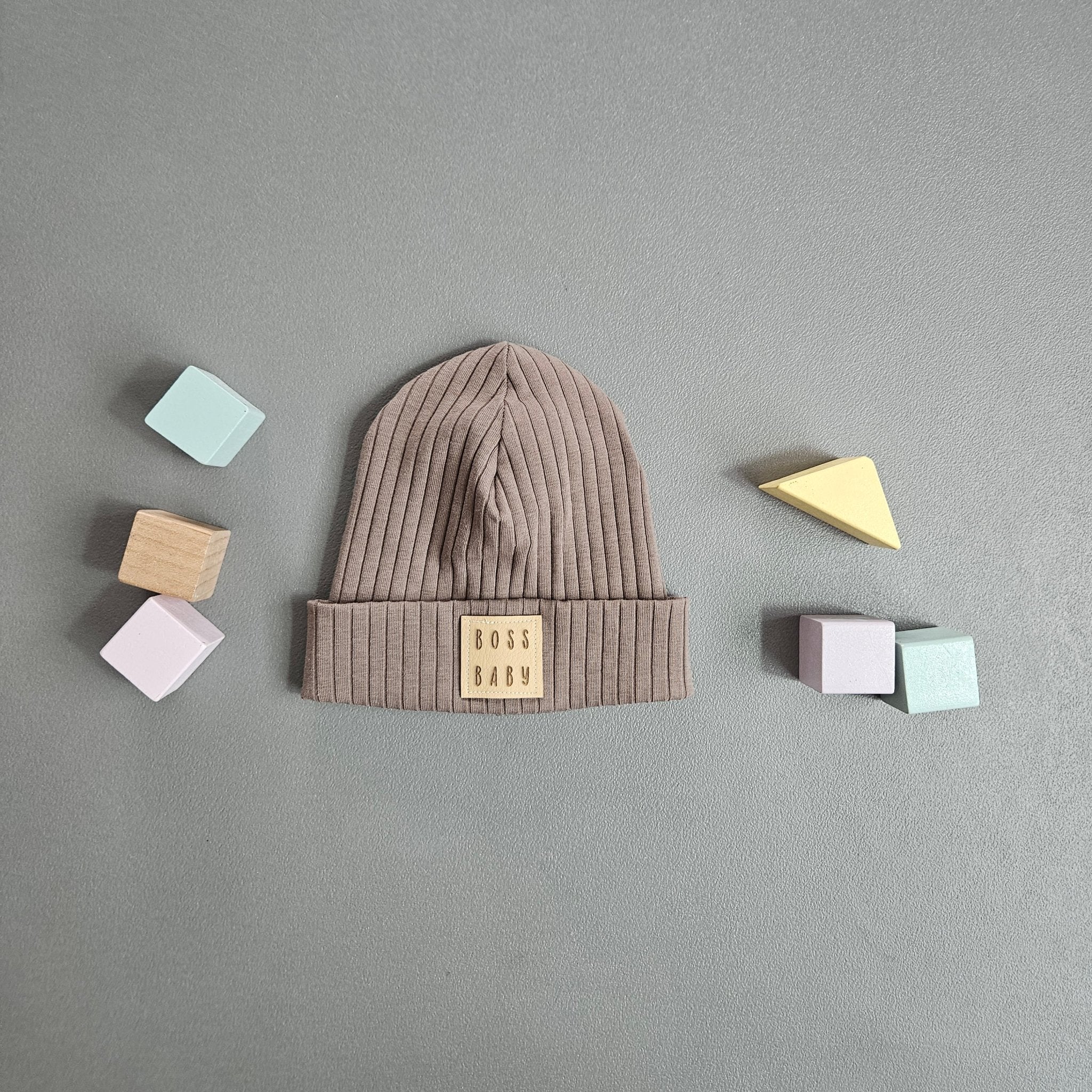 Beanie Ku. 40 - 44 cm / braun / Boss Baby - Kalie - Kids